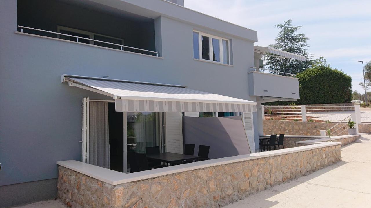 Roza Apartment Cres Exterior foto