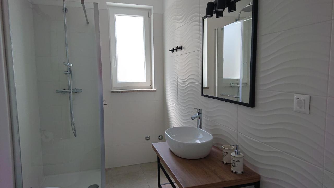 Roza Apartment Cres Exterior foto