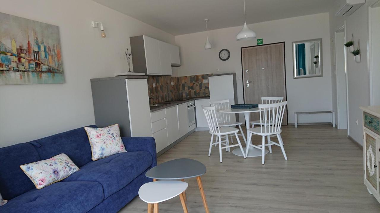 Roza Apartment Cres Exterior foto