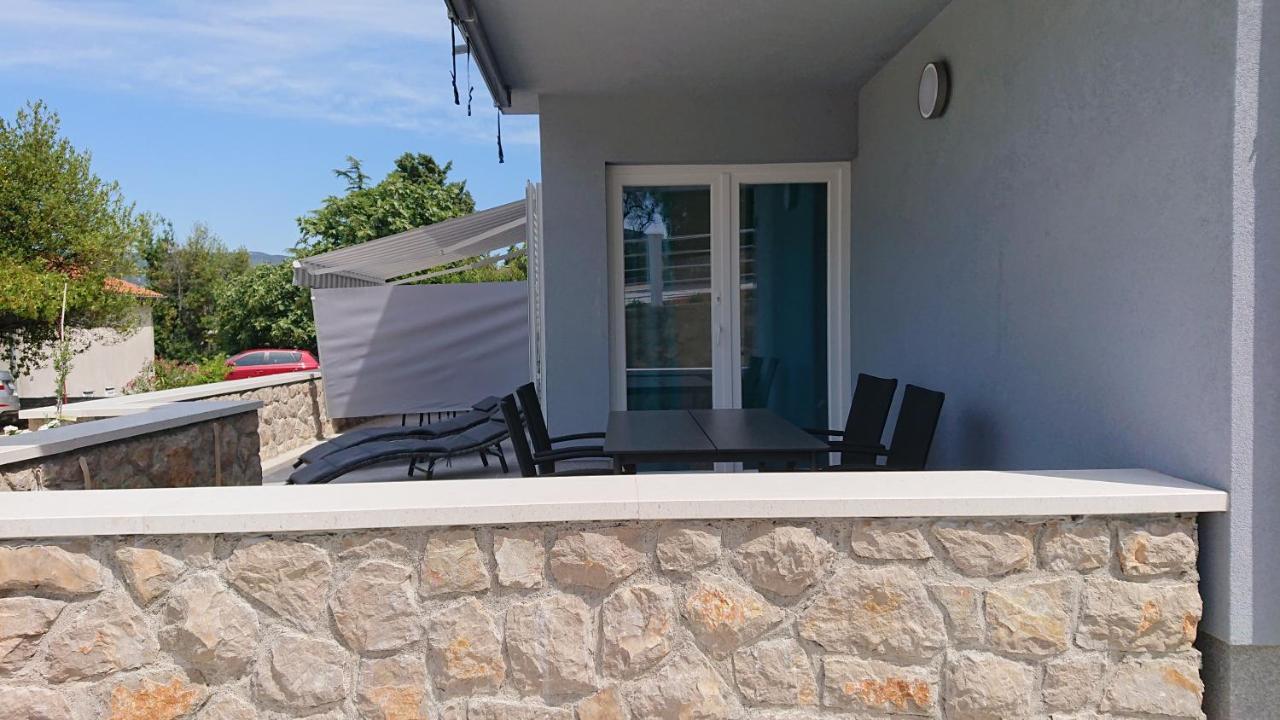 Roza Apartment Cres Exterior foto